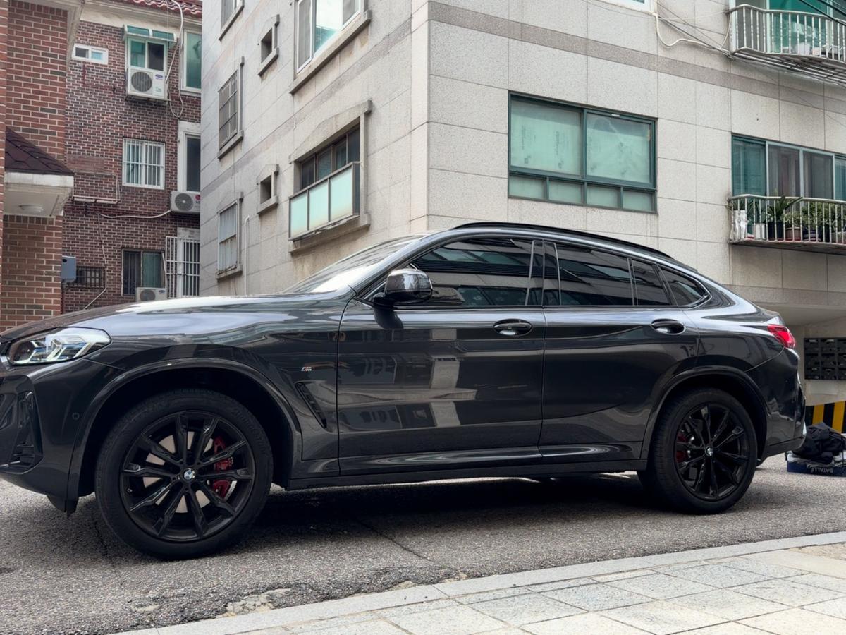 BMW X4 xDrive20i M Sport Pro 사진 3
