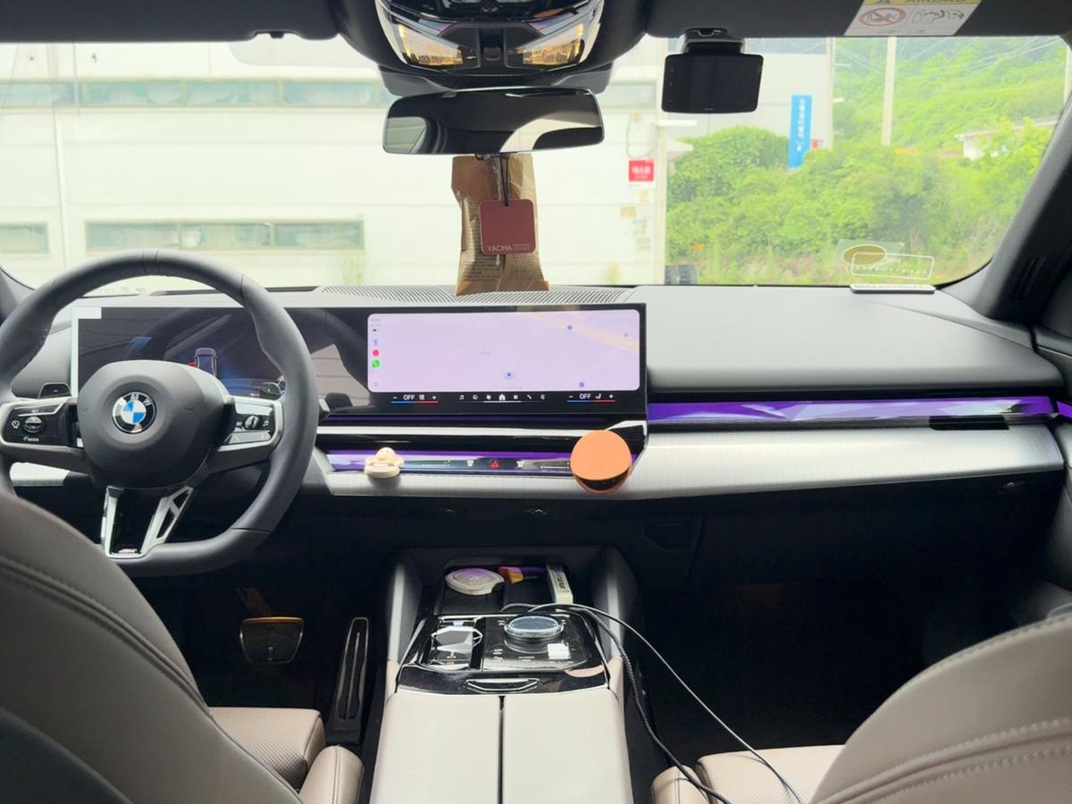 BMW 5시리즈 520i M Sport 사진 11