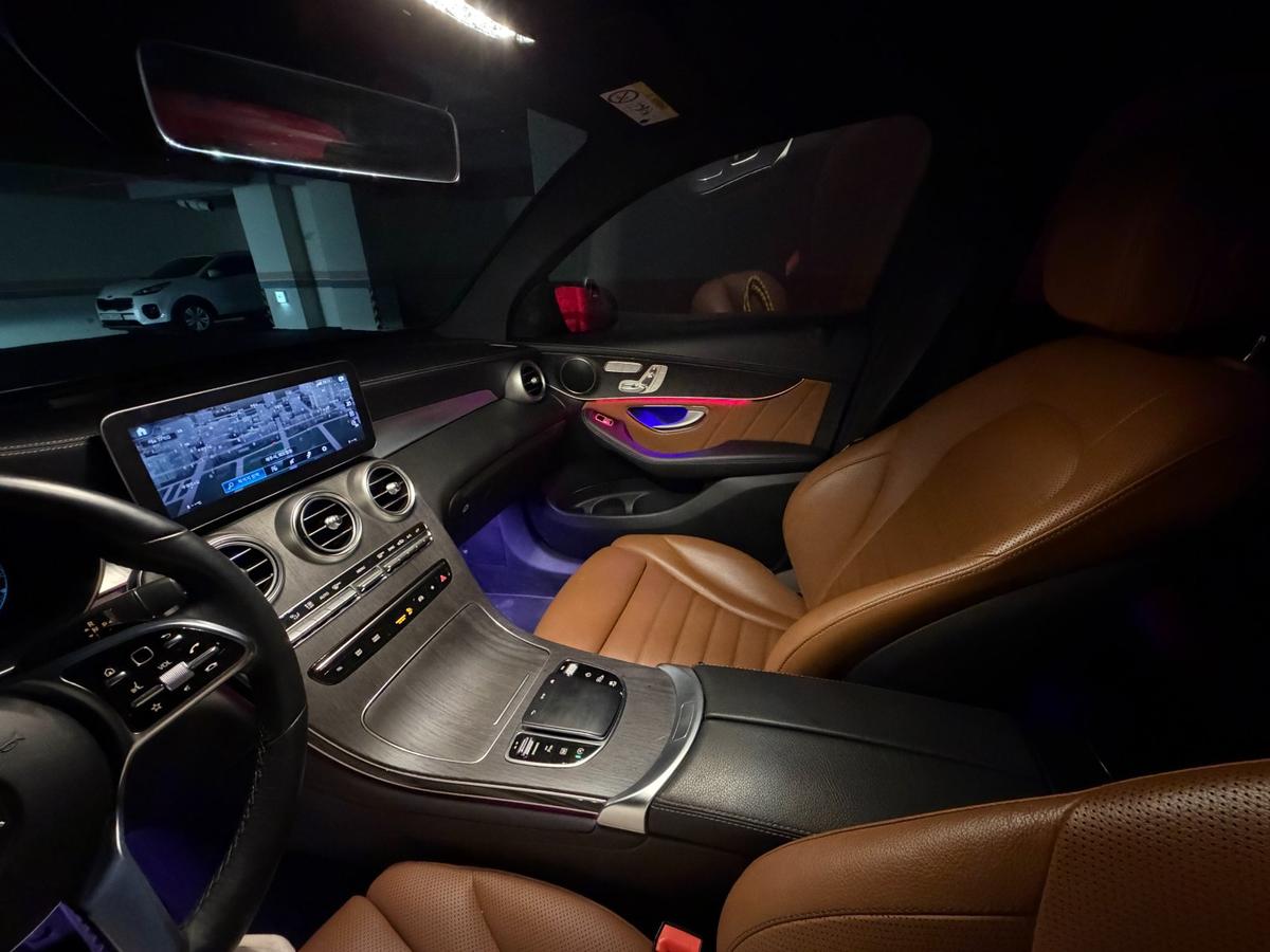 벤츠 GLC 쿠페 300 4MATIC 사진 6