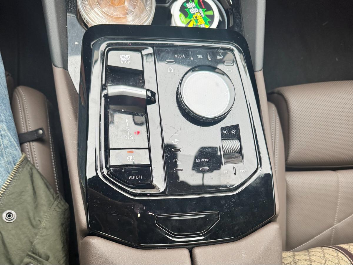 BMW 5시리즈 520i M Sport 사진 11
