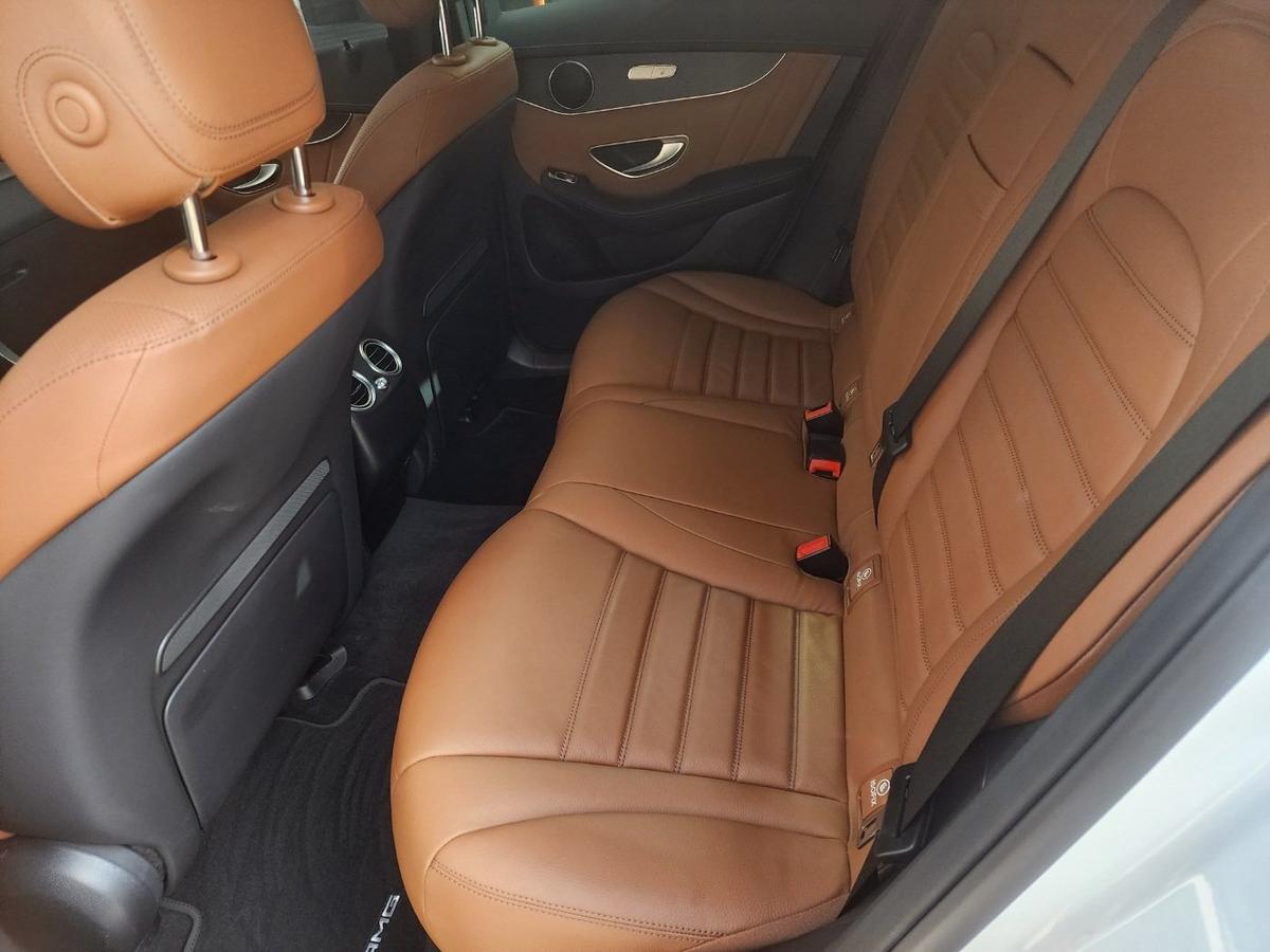 벤츠 GLC 쿠페 300 4MATIC 사진 9