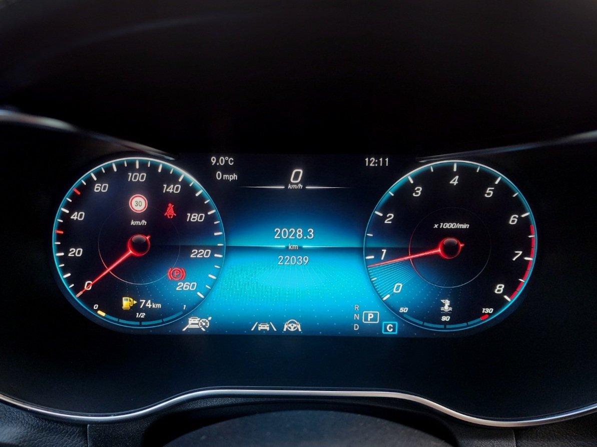 벤츠 GLC 쿠페 300 4MATIC 사진 15