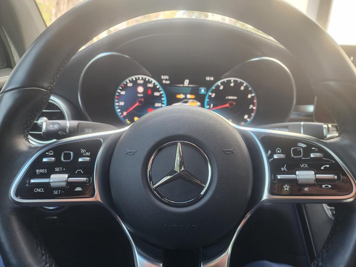 벤츠 GLC 쿠페 300 4MATIC 사진 20