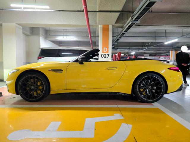 벤츠 AMG SL SL63 4MATIC+ 퍼포먼스 사진 2