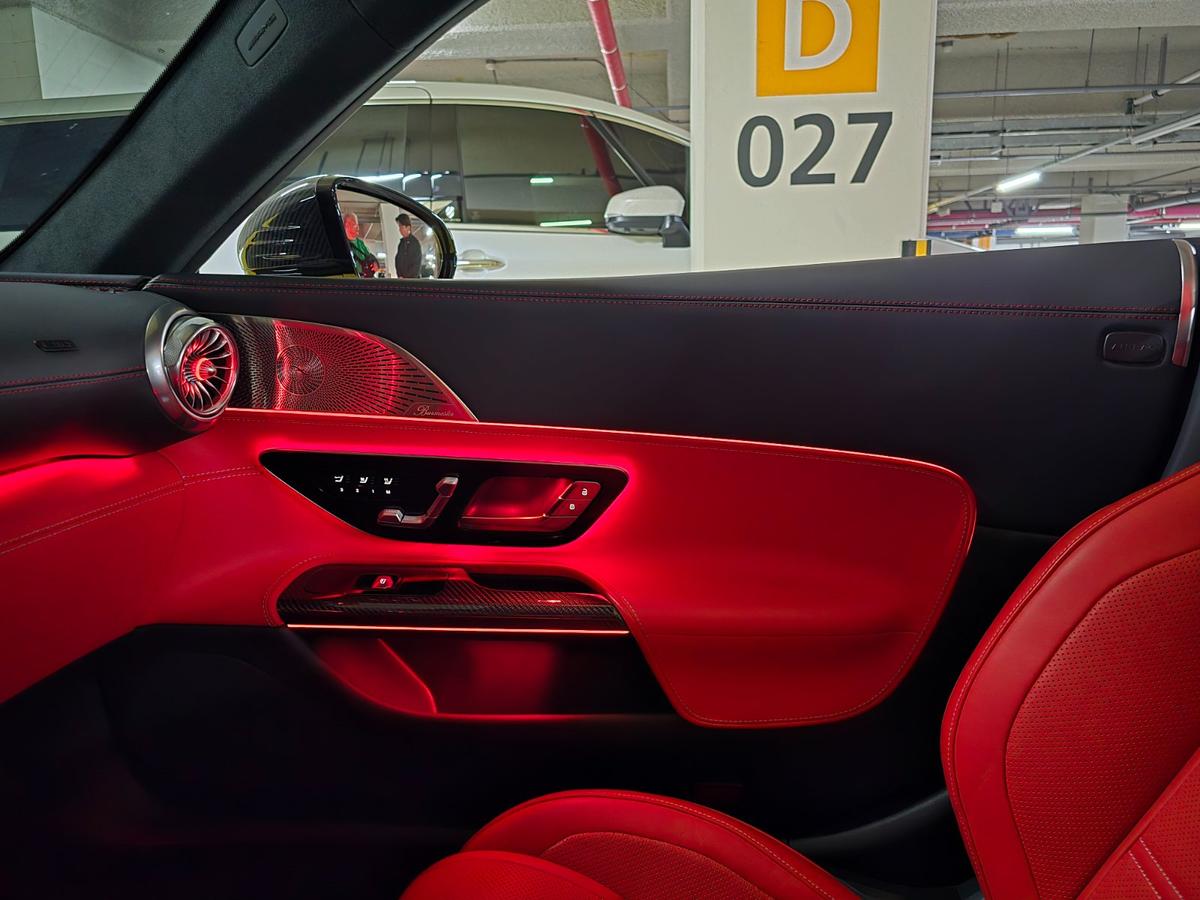 벤츠 AMG SL SL63 4MATIC+ 퍼포먼스 사진 9