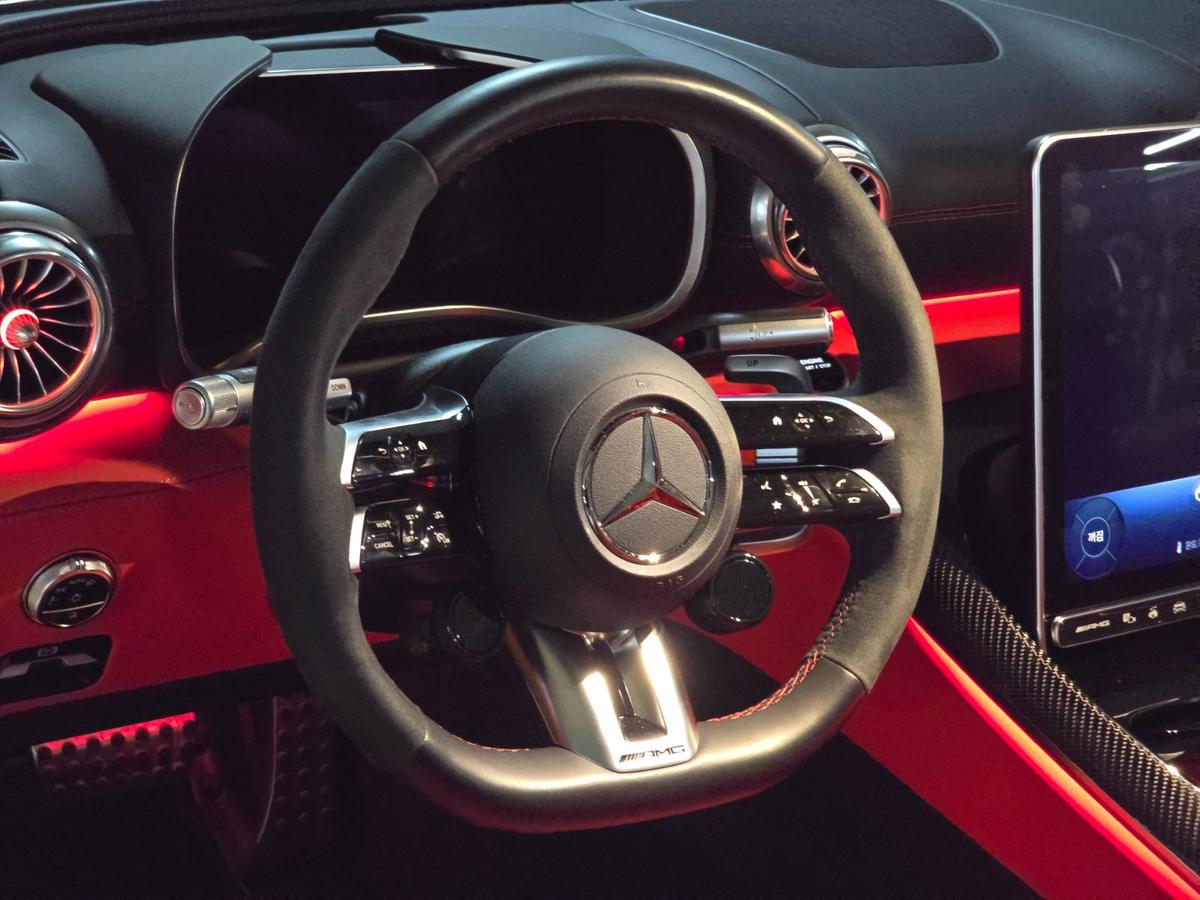 벤츠 AMG SL SL63 4MATIC+ 퍼포먼스 사진 11