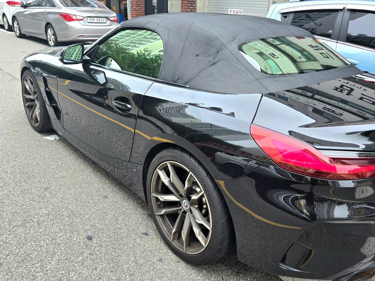 BMW Z4 M40i 사진 5