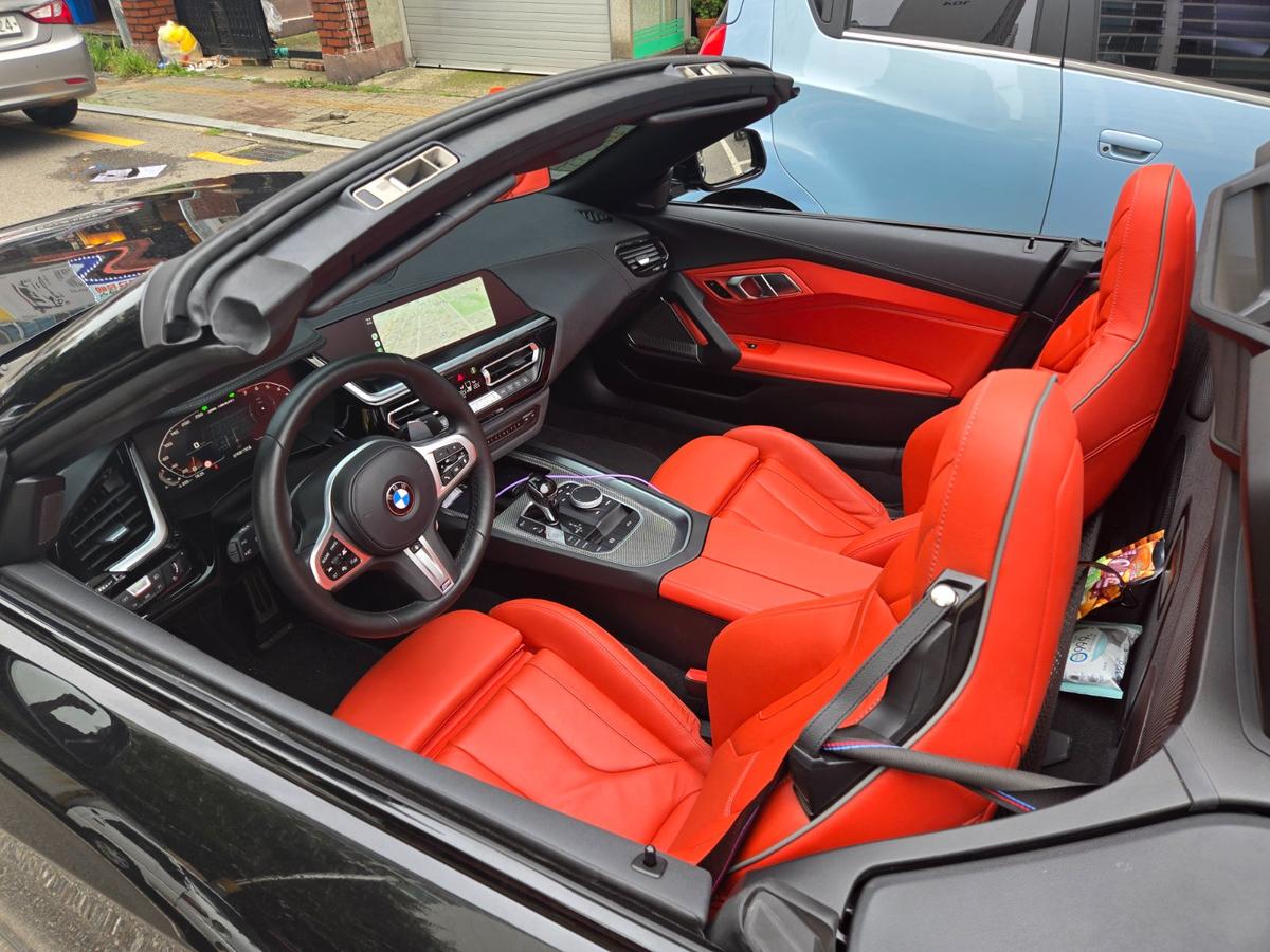 BMW Z4 M40i 사진 9