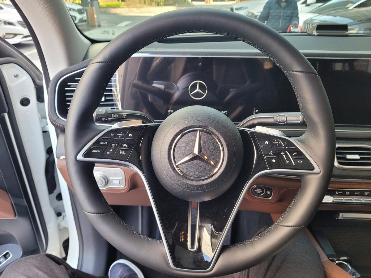 벤츠 GLE 300d 4MATIC 사진 12