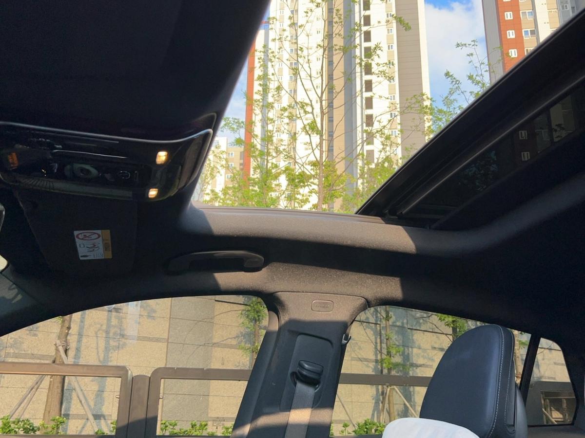 벤츠 GLC 쿠페 300 4MATIC 사진 20