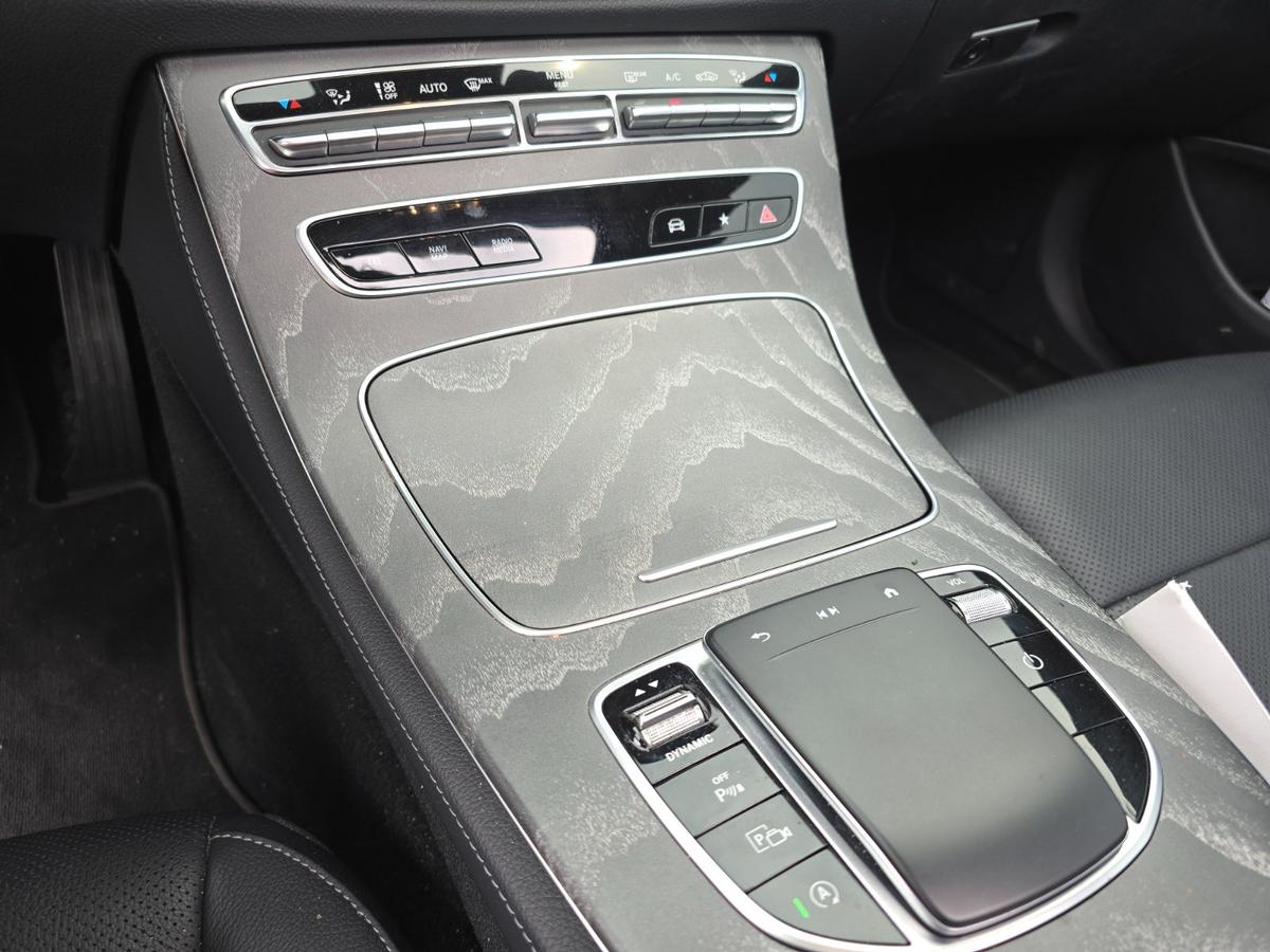 벤츠 E클래스 350 4MATIC 아방가르드 사진 13