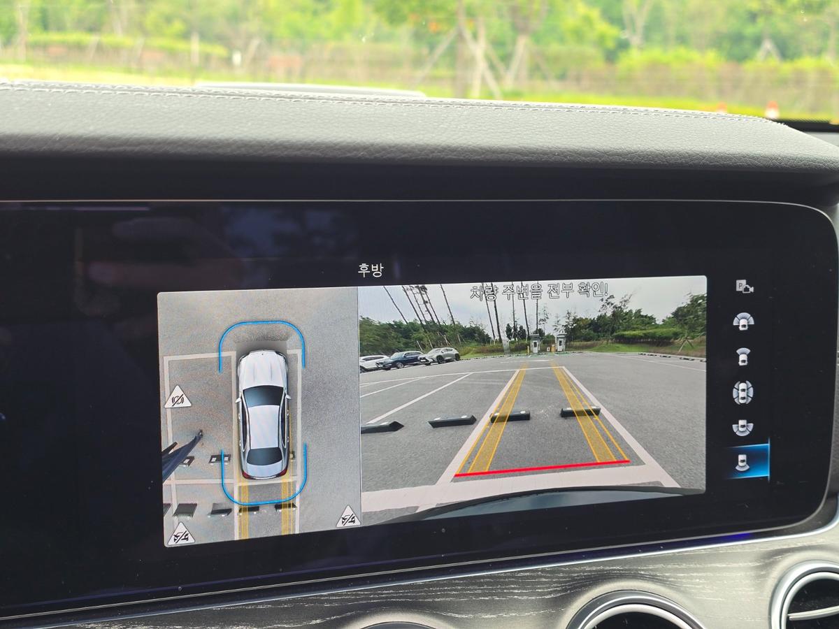 벤츠 E클래스 350 4MATIC 아방가르드 사진 15
