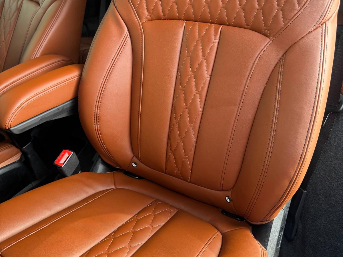 BMW X7 40i xDrive M Sport 사진 10