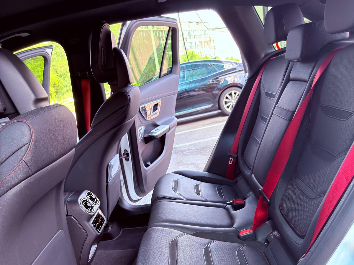 벤츠 GLC 43 AMG 4MATIC 사진 13