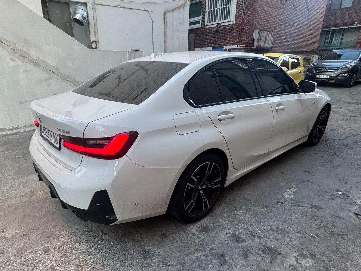 BMW 3시리즈 320i M Sport 사진 5