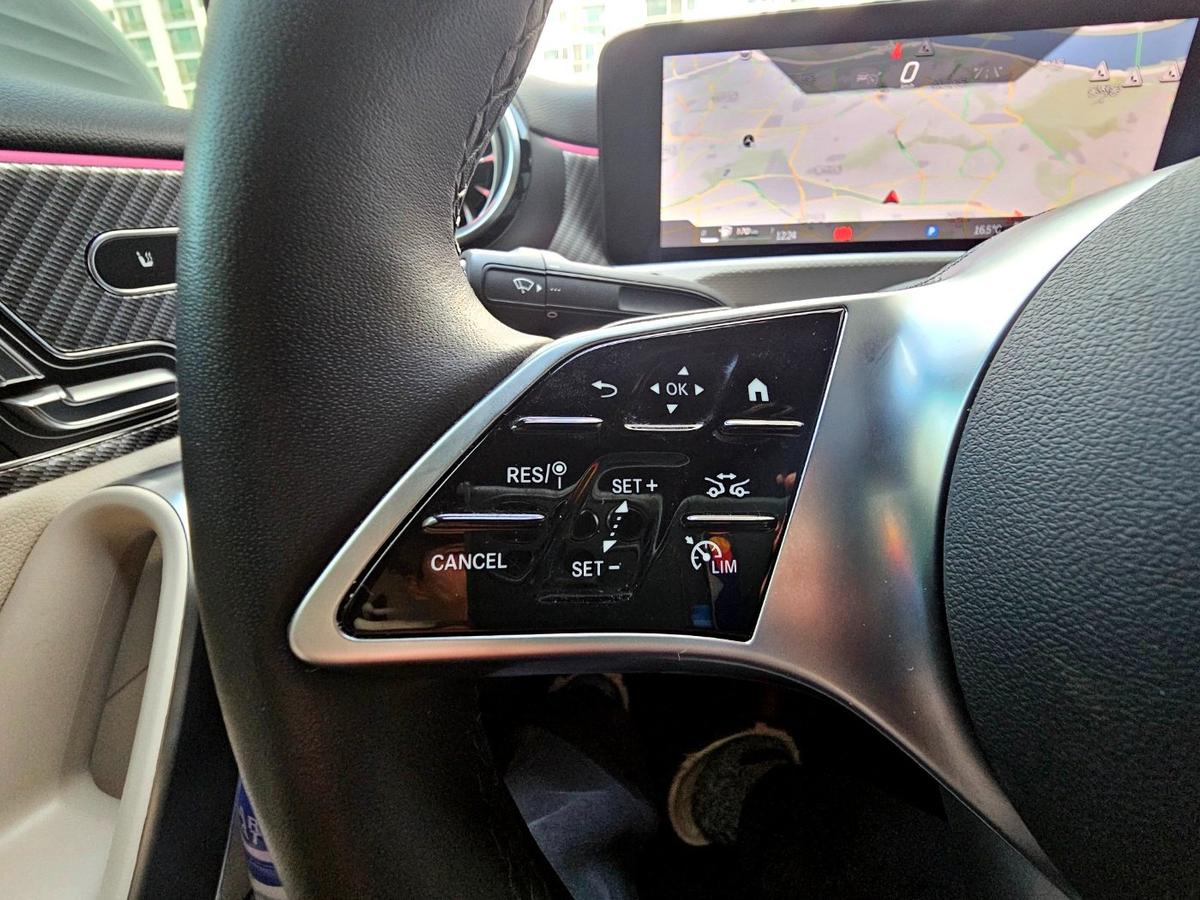 벤츠 A클래스 세단 A 220 DCT 사진 12
