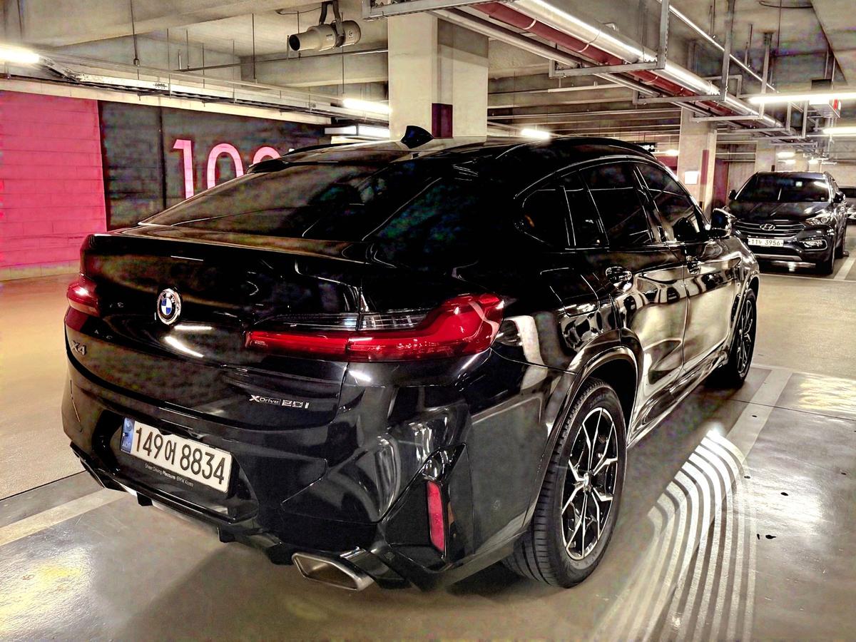 BMW X4 xDrive20i M Sport 사진 4