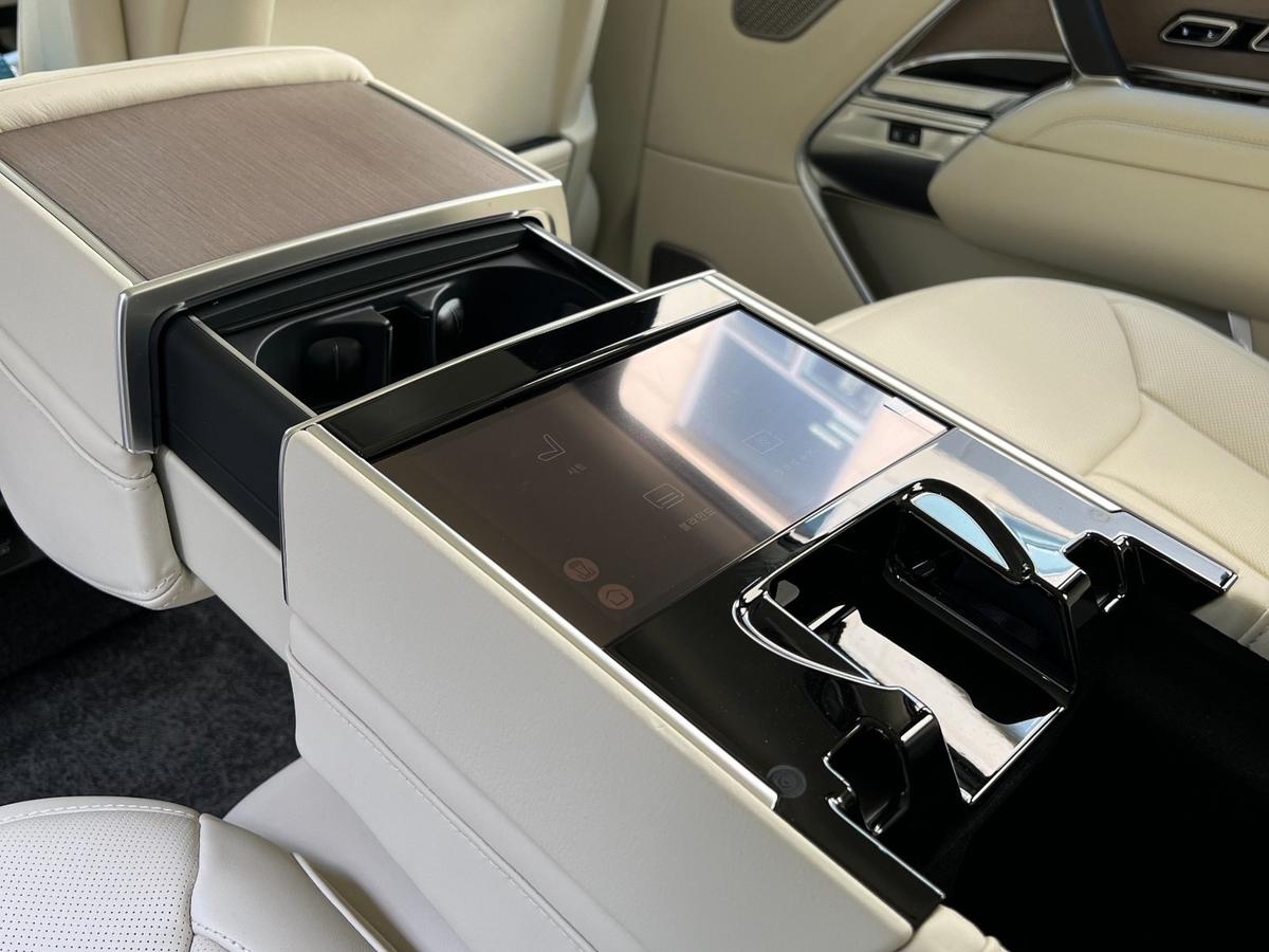 랜드로버 레인지로버 LWB P530 Autobiography 사진 15