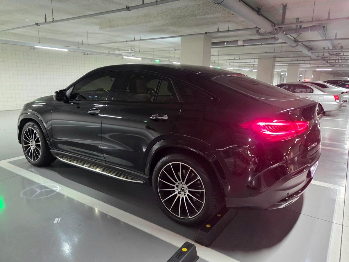 벤츠 GLE 쿠페 400d 4MATIC 사진 6