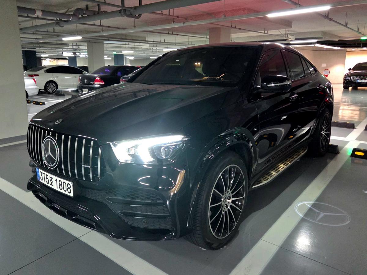 벤츠 GLE 쿠페 400d 4MATIC 사진 2