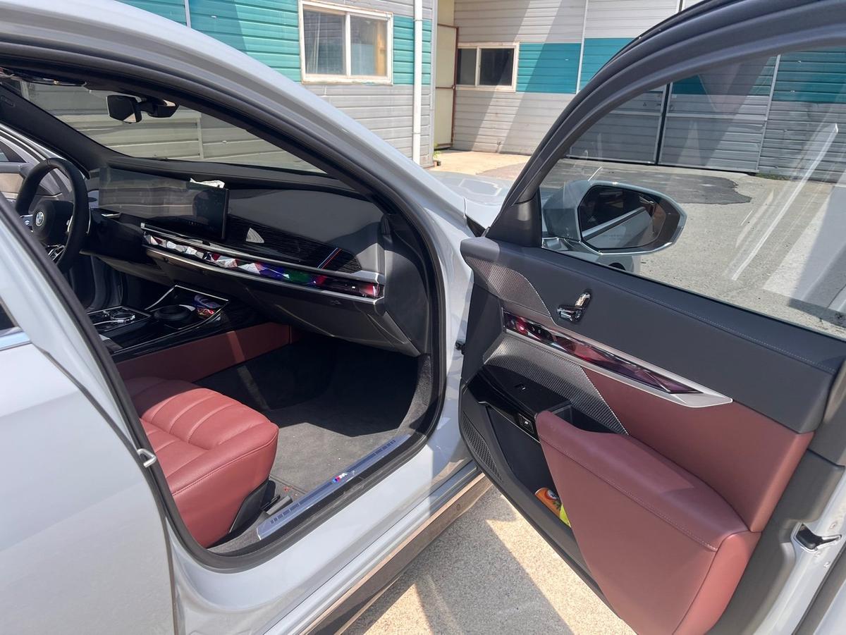 BMW 7시리즈 740d xDrive M Sport 사진 7