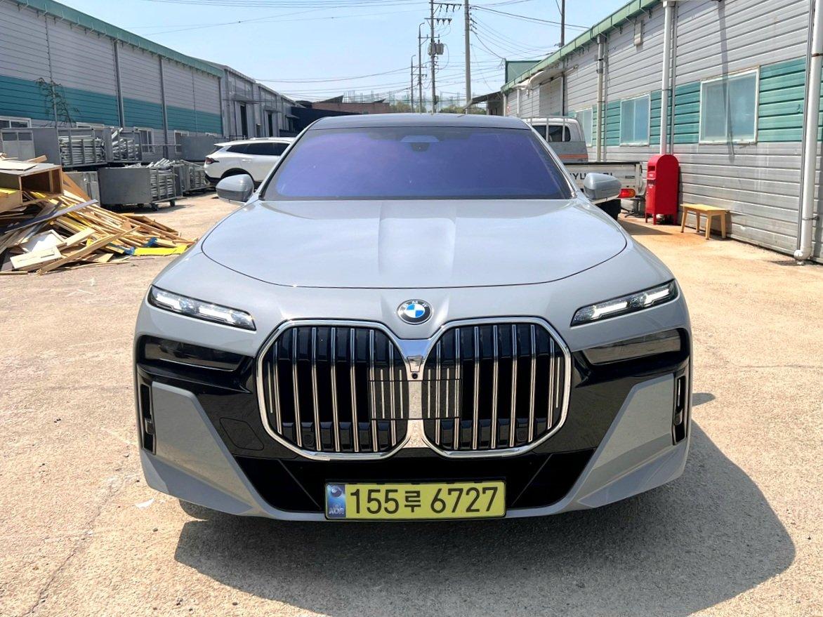 BMW 7시리즈 740d xDrive M Sport 사진 1
