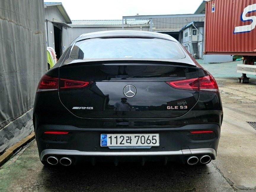 벤츠 AMG GLE 쿠페 53 4MATIC+ 사진 8