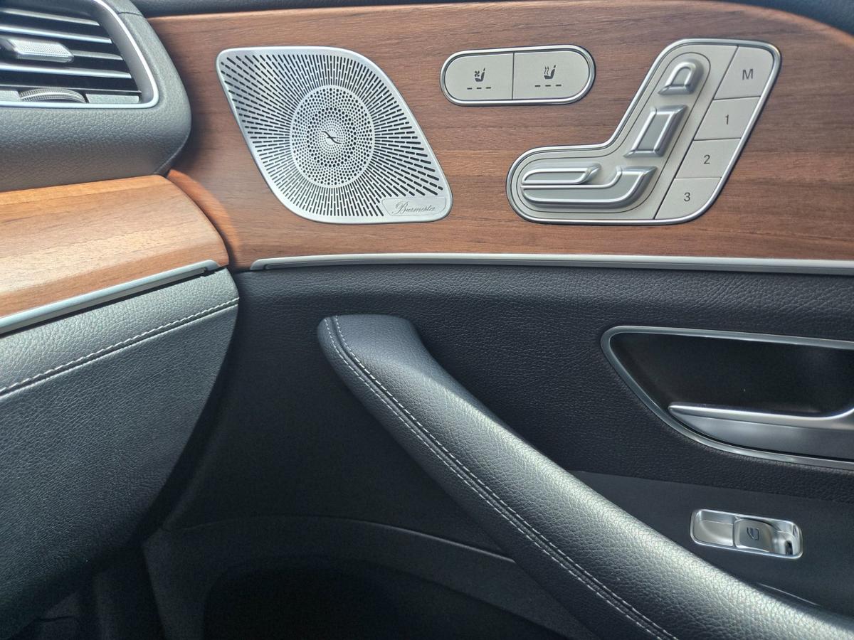 벤츠 GLE 450 4MATIC 사진 3