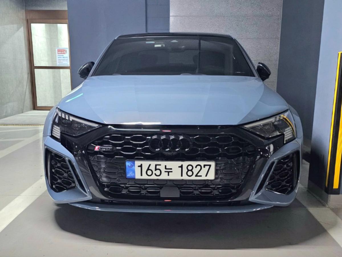 아우디 RS3 2.5 TFSI 콰트로 사진 1