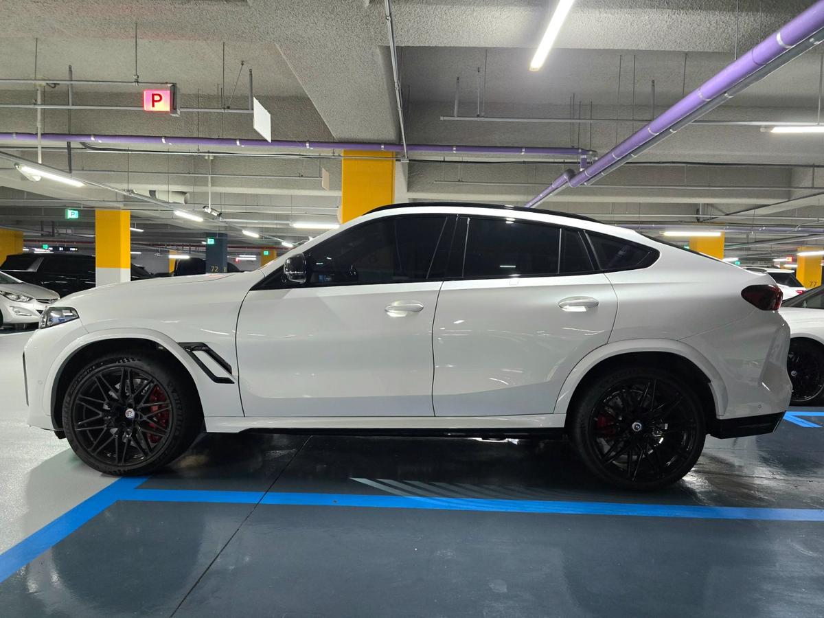 BMW X6M 4.4 컴페티션 사진 2