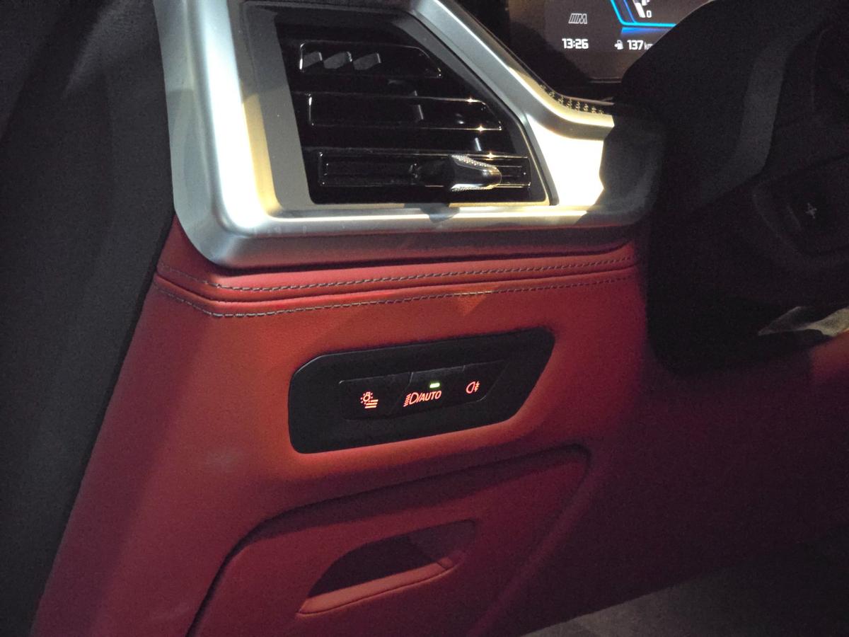 BMW X6M 4.4 컴페티션 사진 13