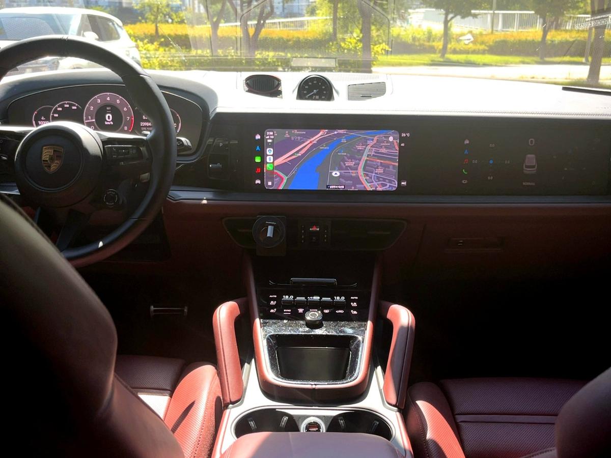 포르쉐 카이엔 GTS 4.0 사진 15