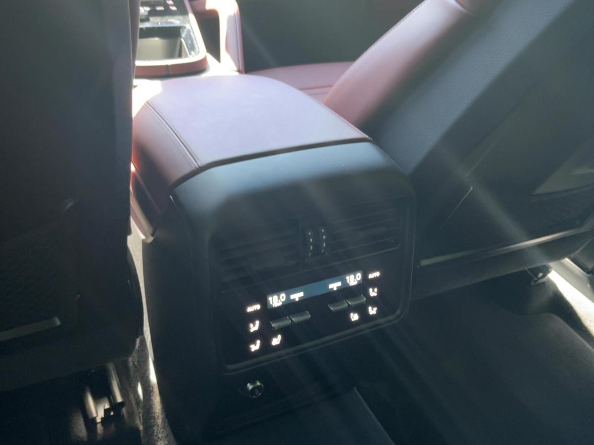 포르쉐 카이엔 GTS 4.0 사진 10