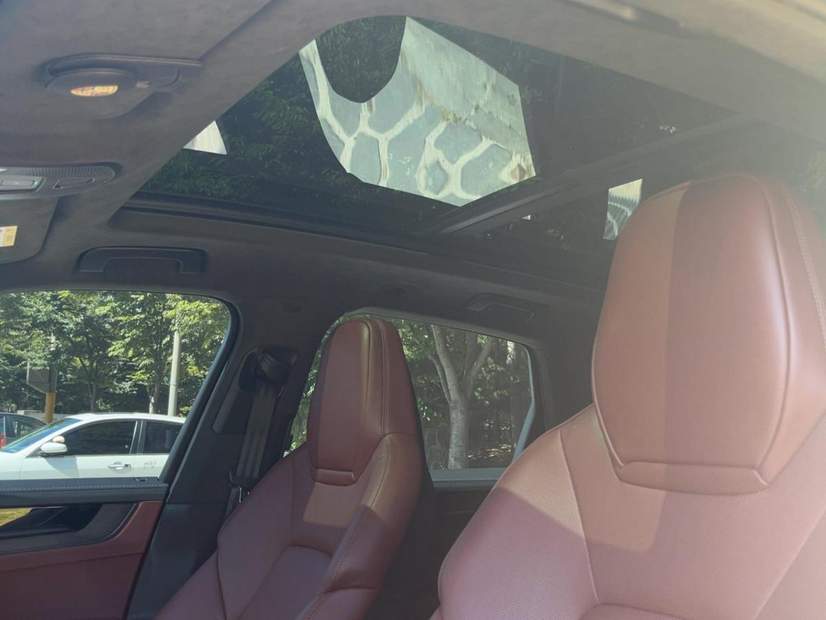 포르쉐 카이엔 GTS 4.0 사진 19