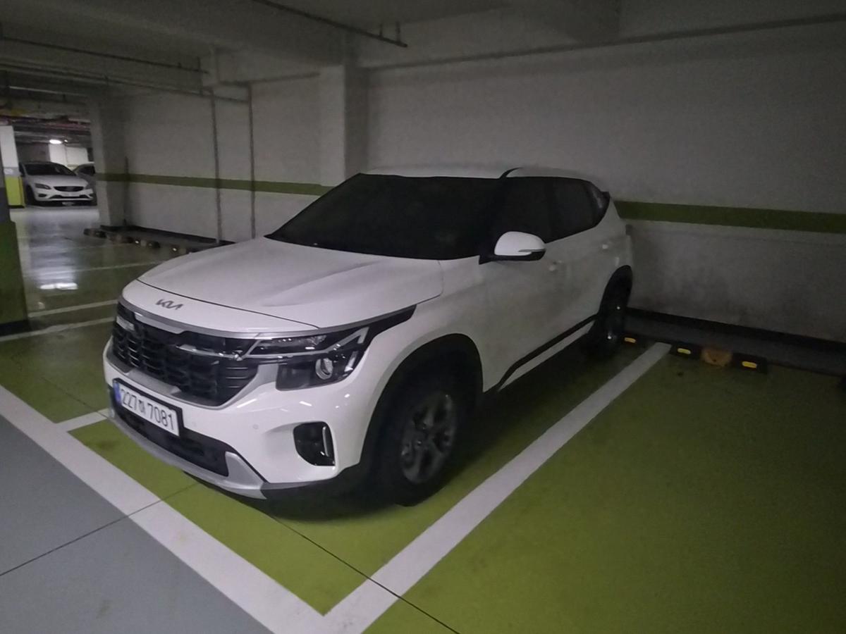 기아 더 뉴셀토스 1.6 가솔린 터보 2WD 트랜디 사진 2