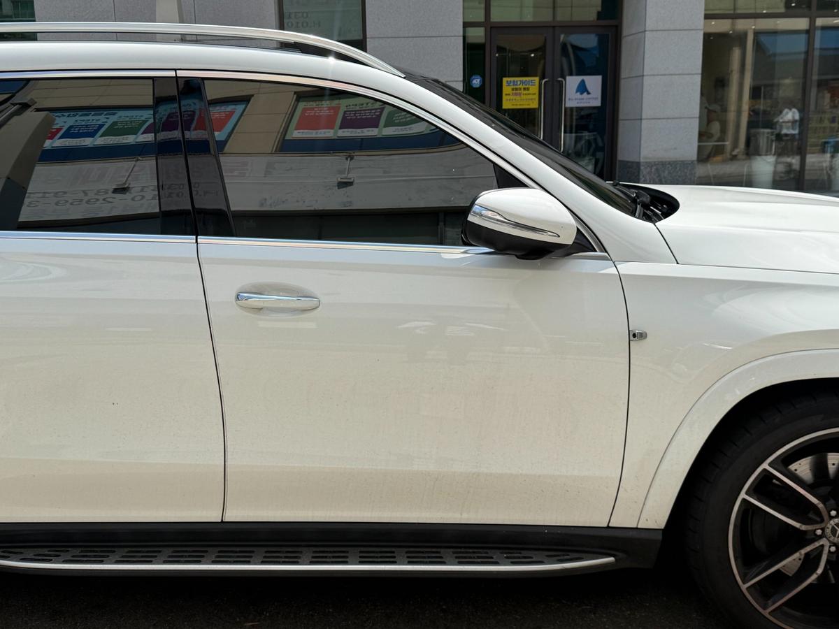 벤츠 GLS 580 4MATIC 사진 7