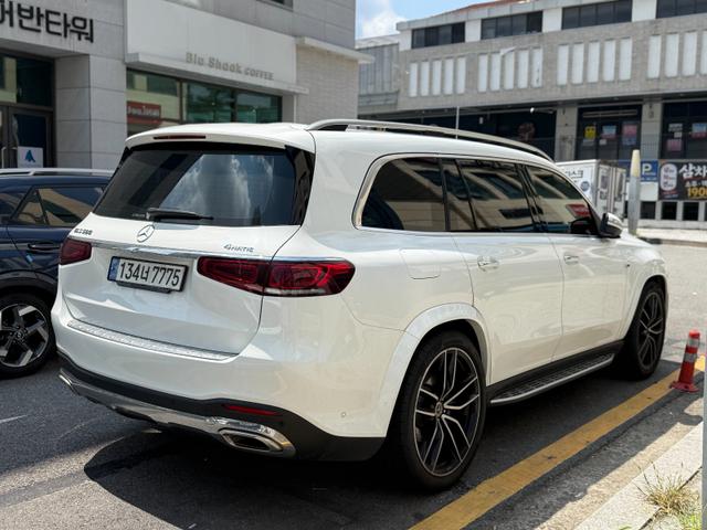 벤츠 GLS 580 4MATIC 사진 3