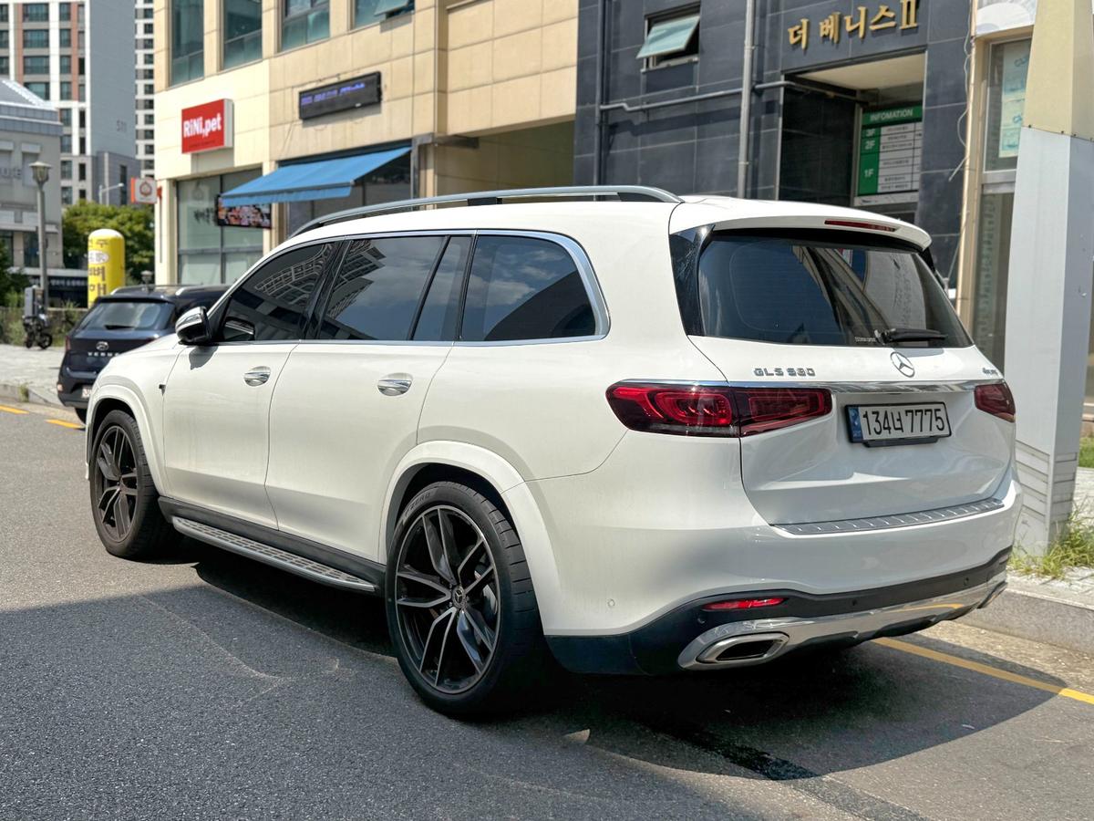 벤츠 GLS 580 4MATIC 사진 4