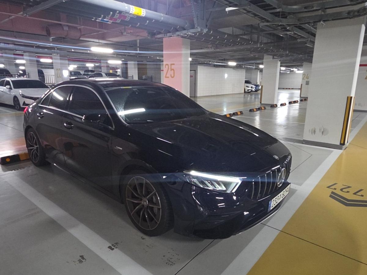 벤츠 AMG A클래스 세단 사진 2