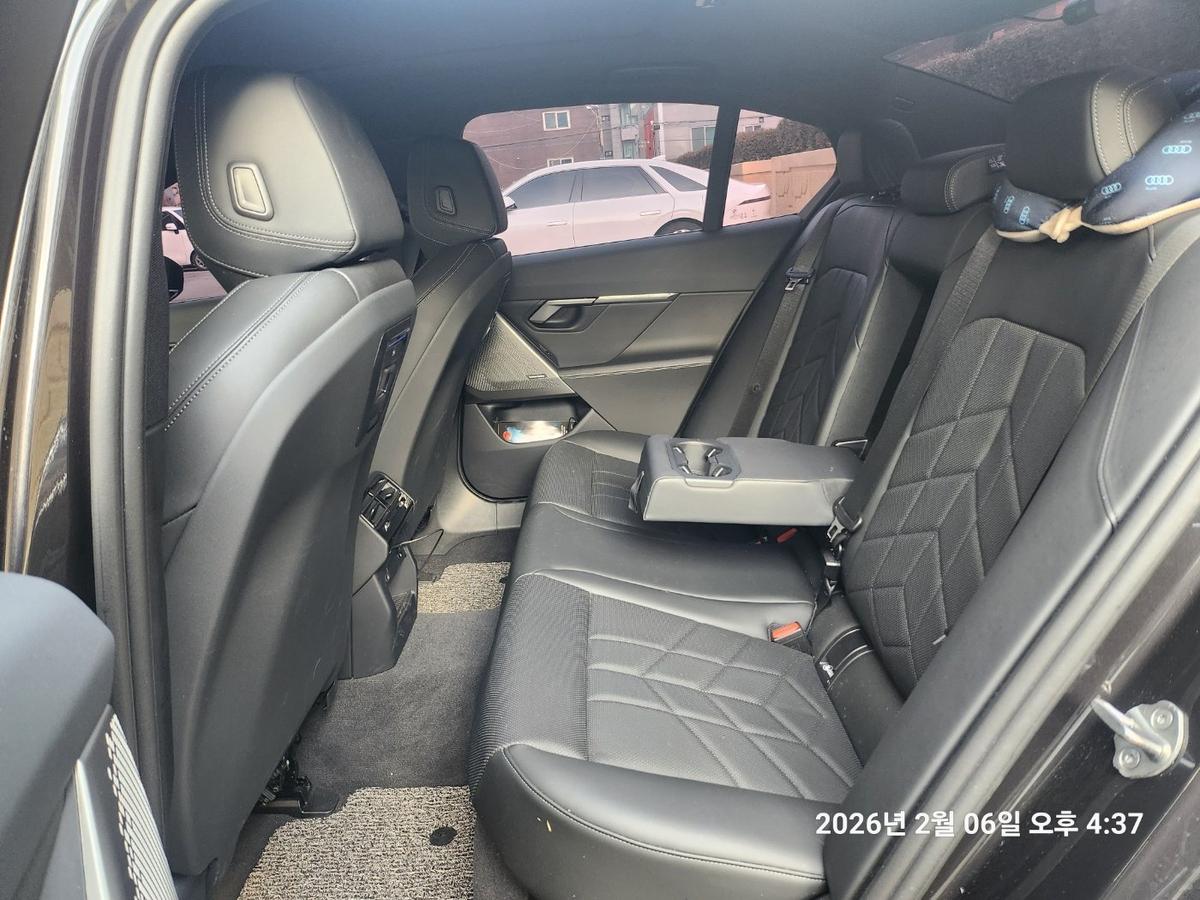 BMW 5시리즈 520i M Sport 사진 10