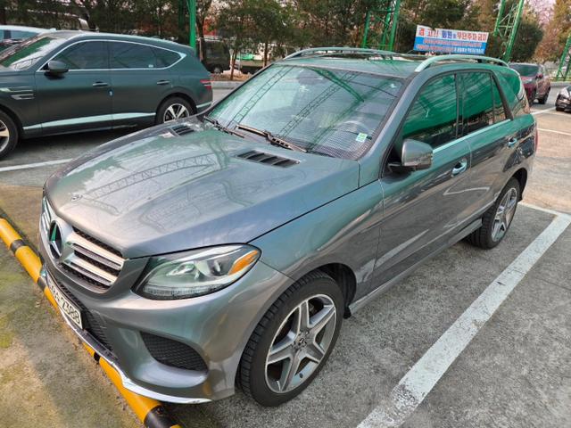벤츠 GLE 350 사진 2