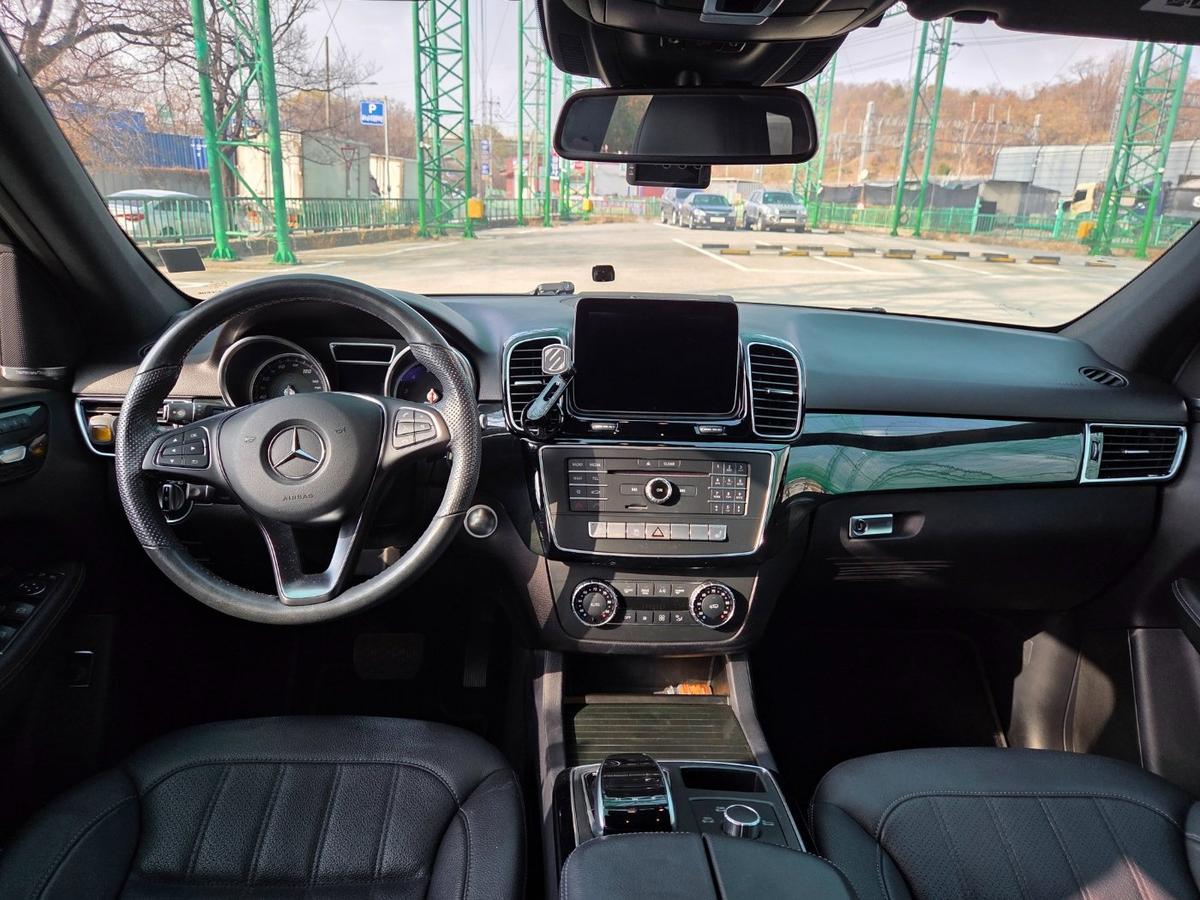 벤츠 GLE 350 사진 18