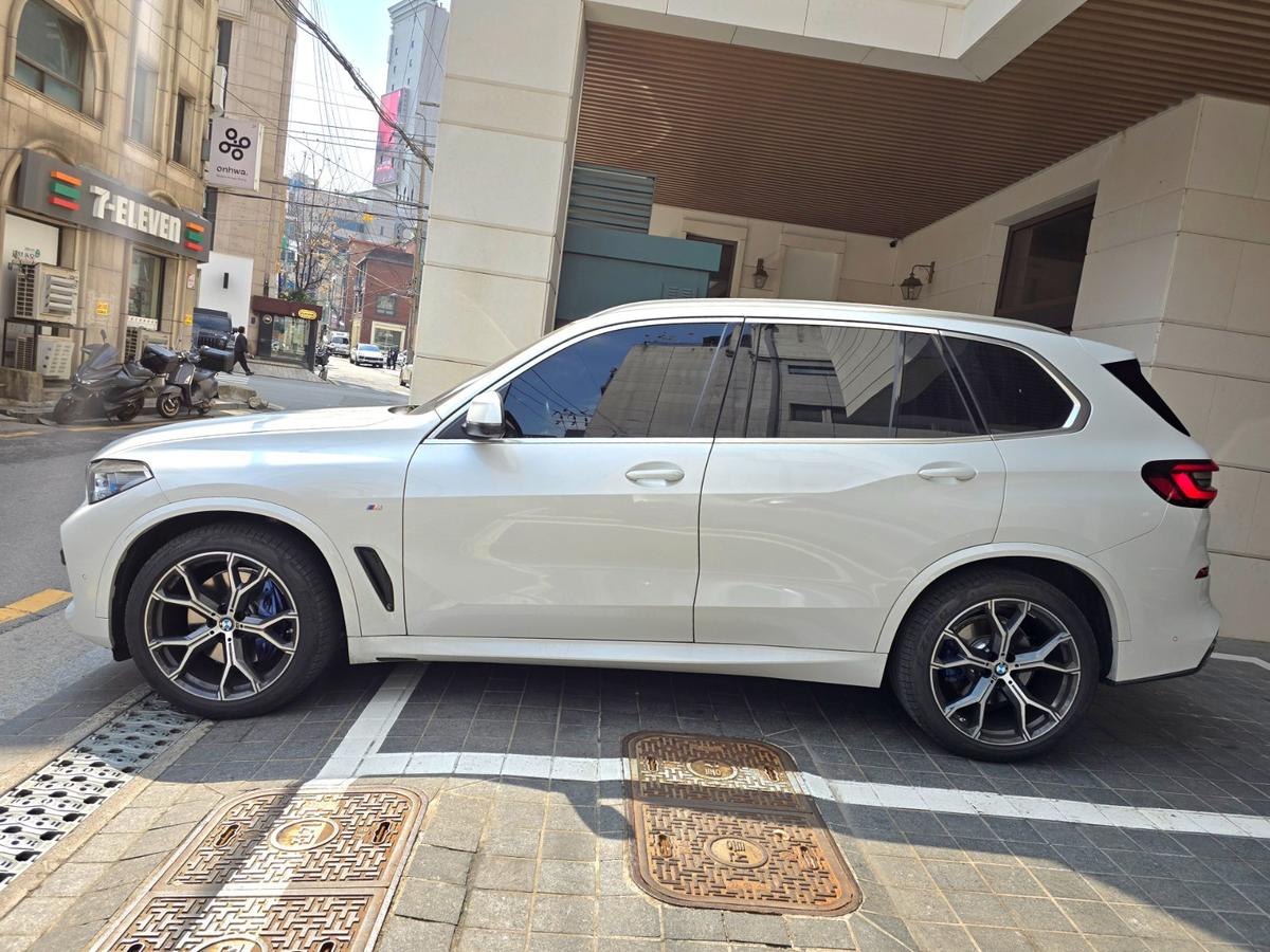 BMW X5 xDrive 30d M 스포츠 사진 2