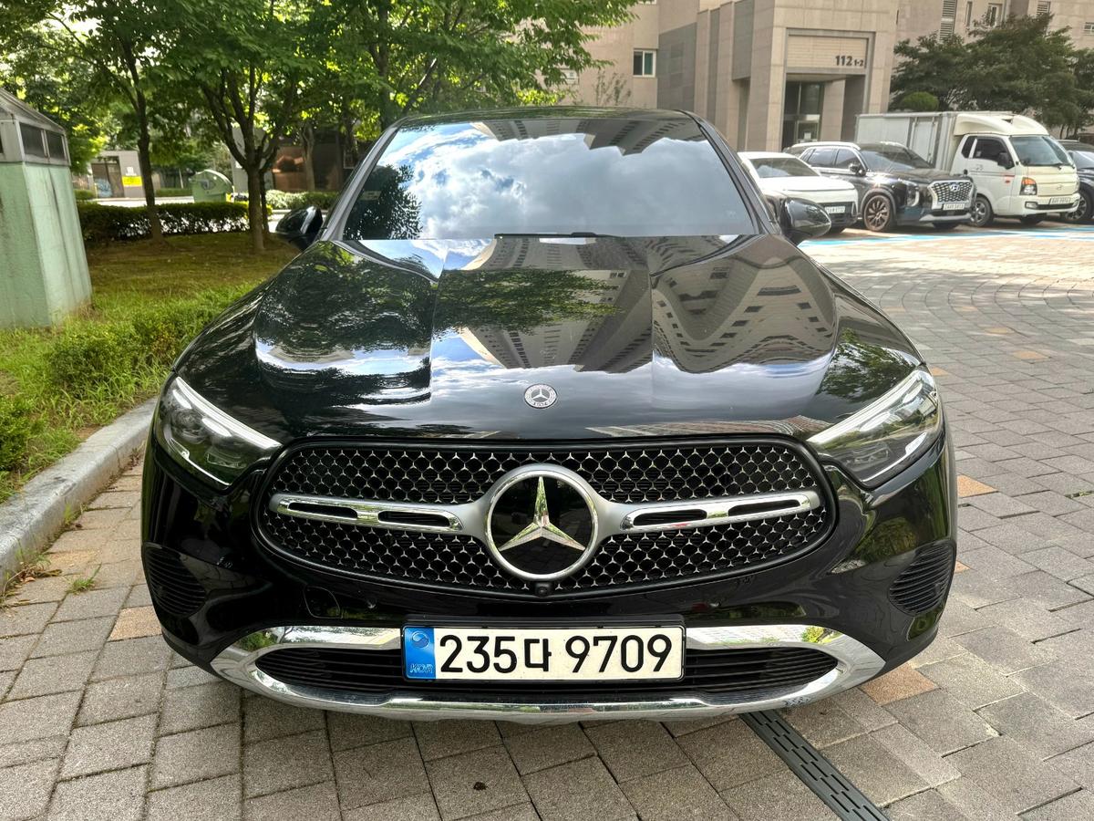 벤츠 GLC 쿠페 300 4MATIC Avantgarde 사진 1