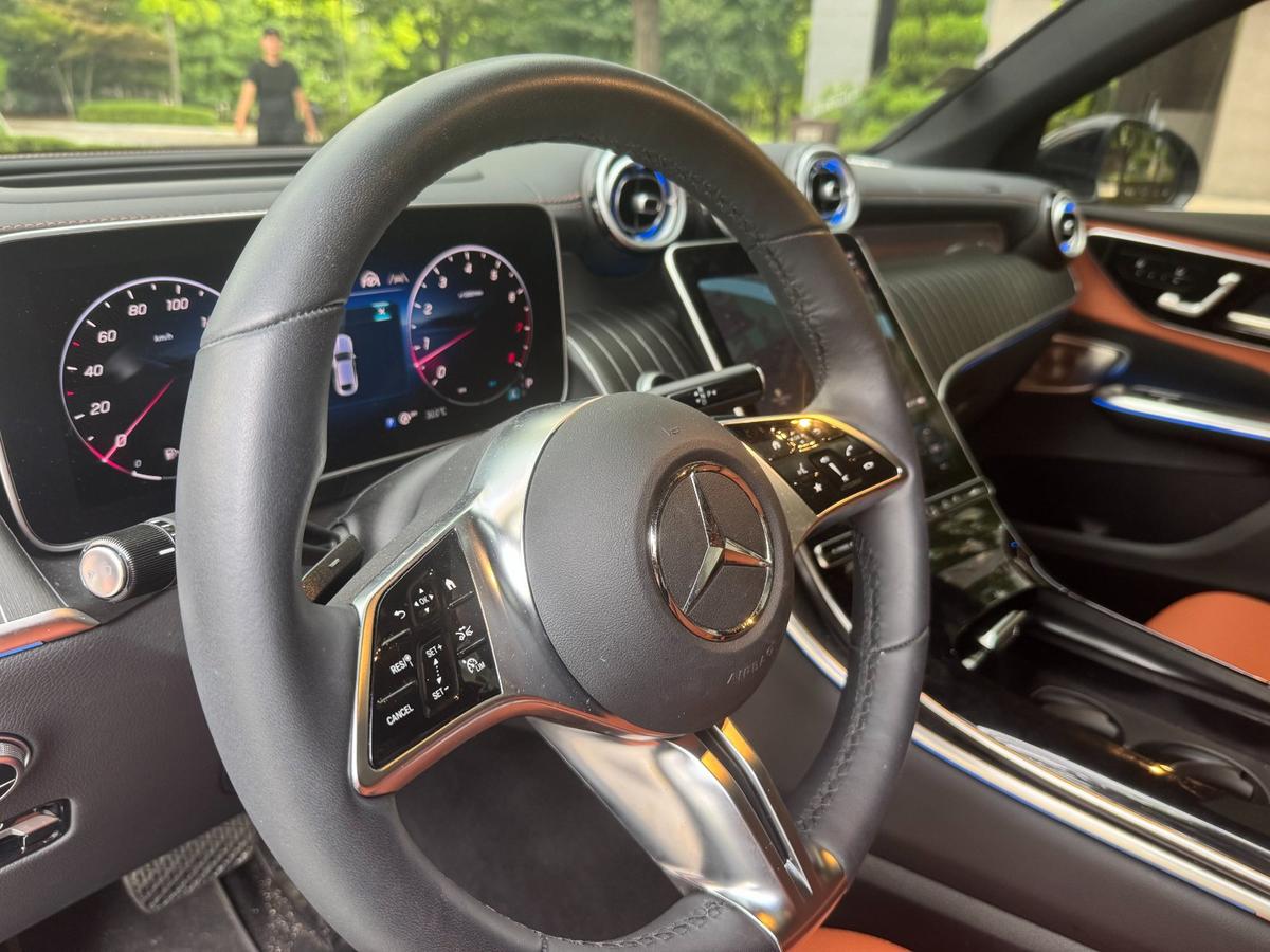 벤츠 GLC 쿠페 300 4MATIC Avantgarde 사진 11