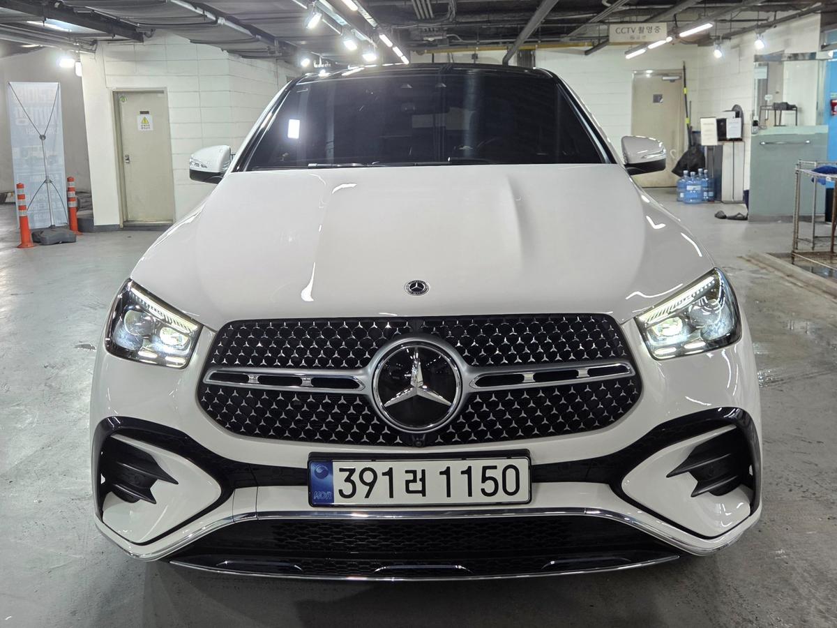 벤츠 GLE 쿠페 450d 4MATIC 사진 1