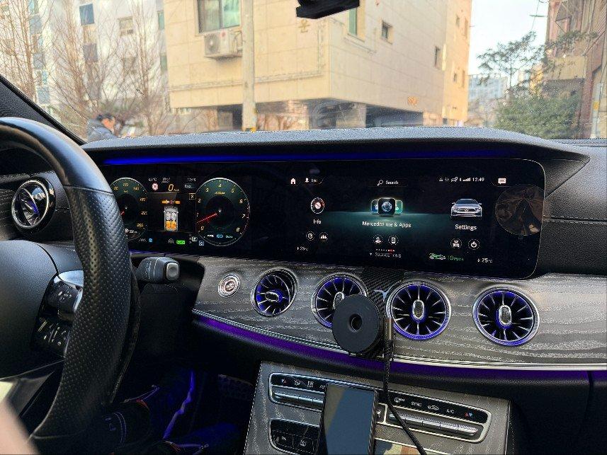 벤츠 E클래스 450 4MATIC 쿠페 사진 18