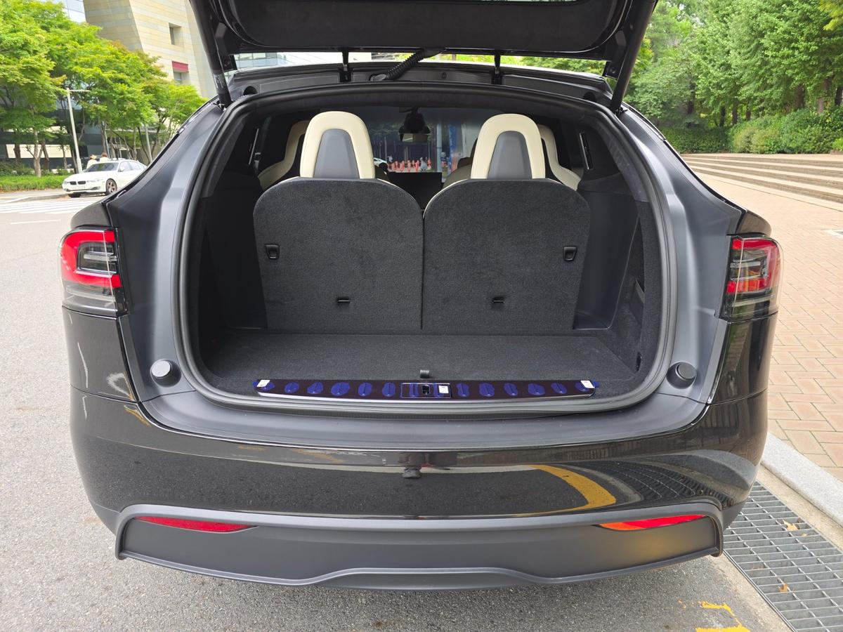 테슬라 모델 X Plaid AWD 사진 5